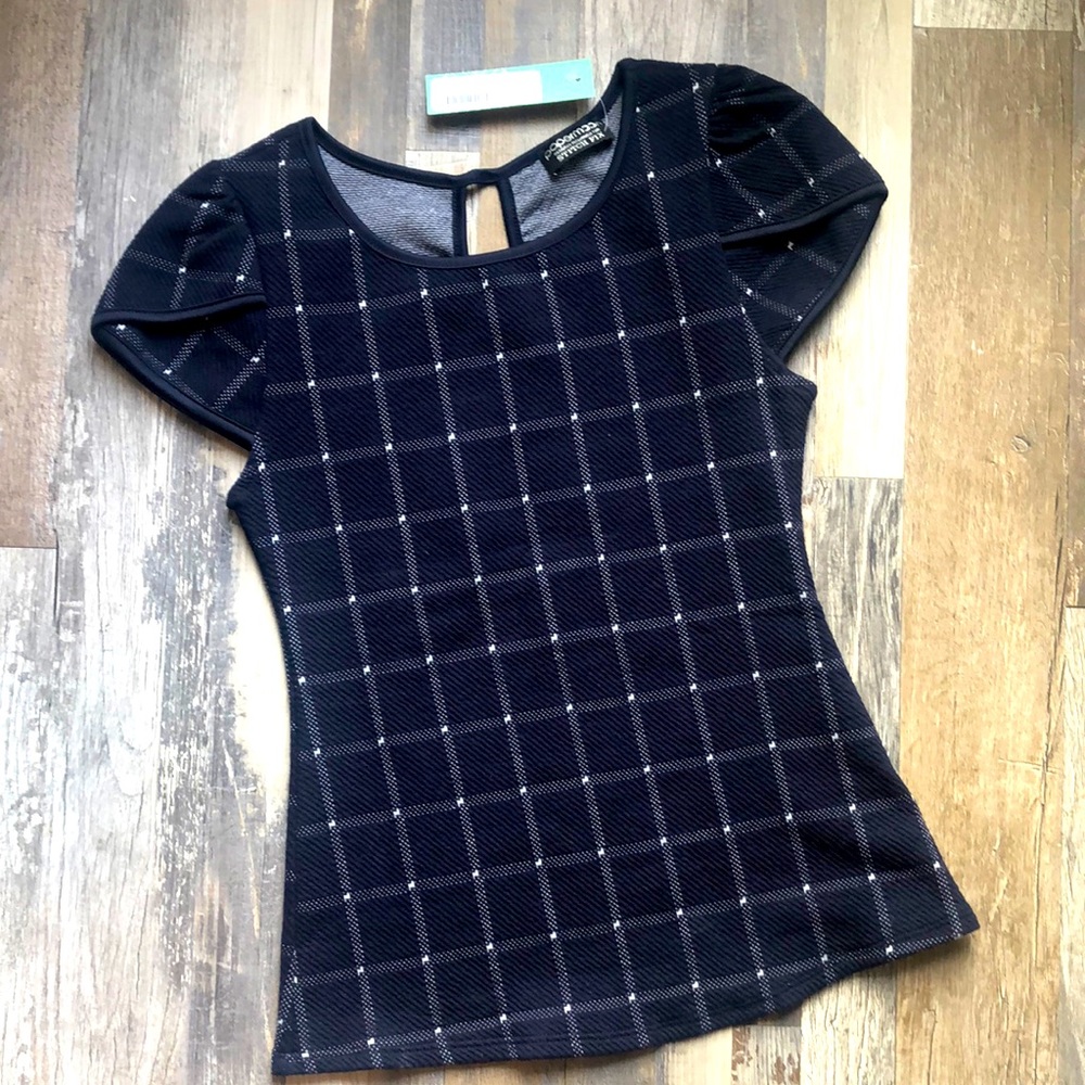 Tulip sleeve navy knit top